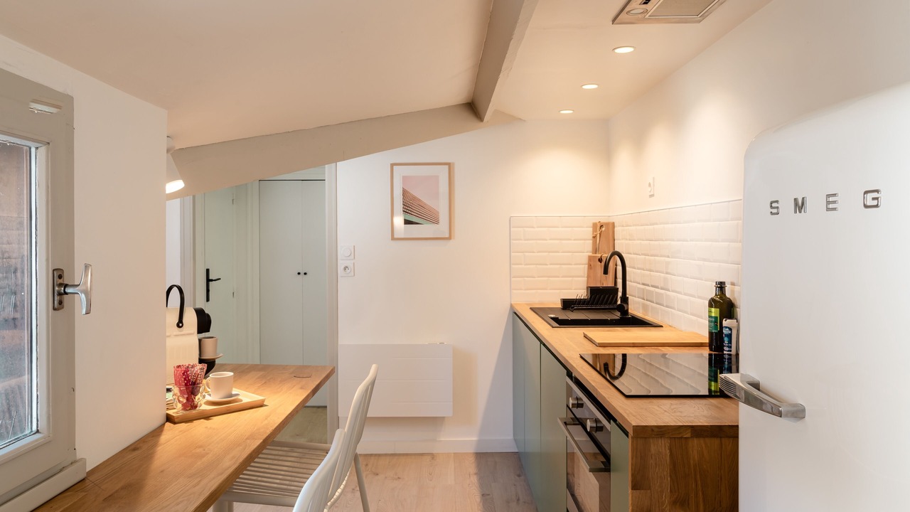 Photo of Kitchen in Centre