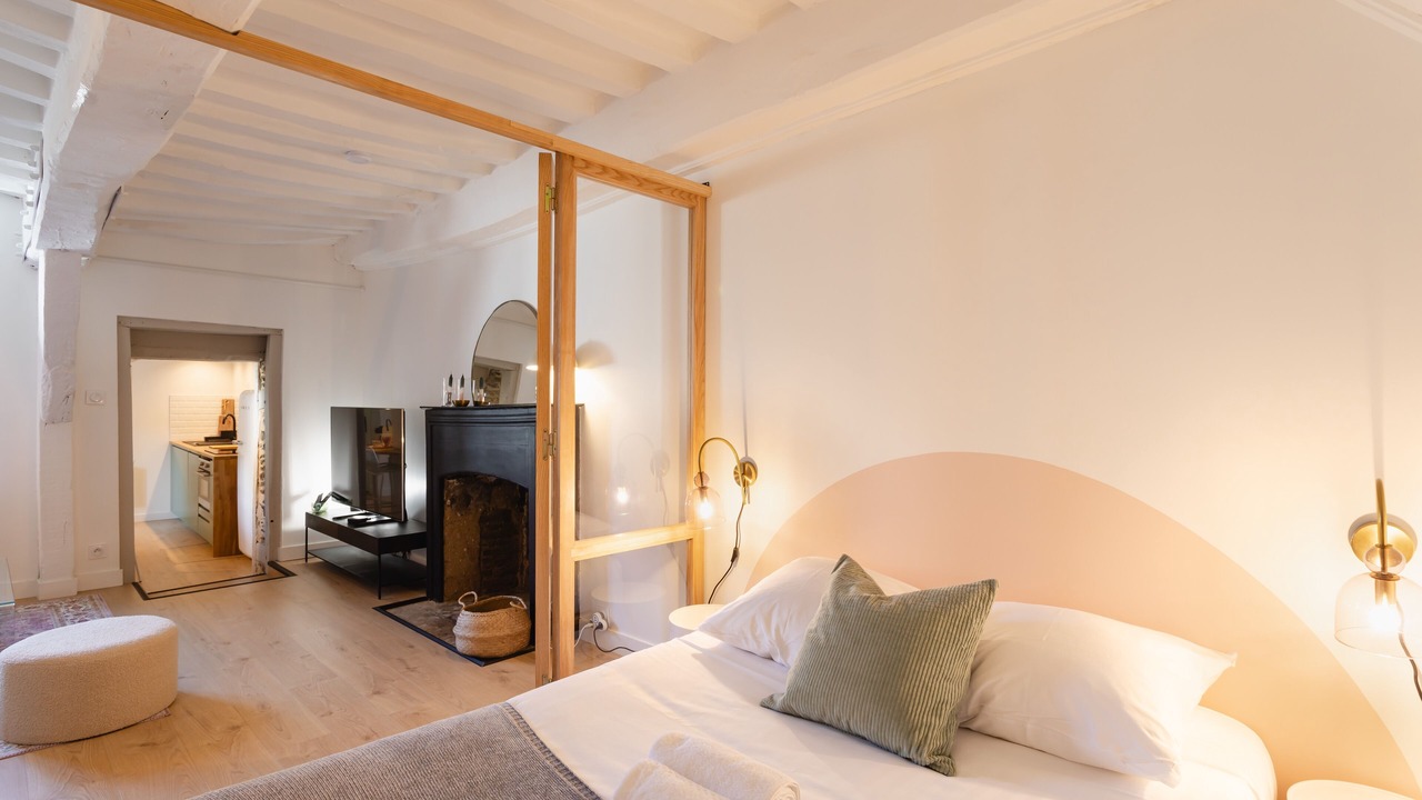 Photo of Bedroom in Centre
