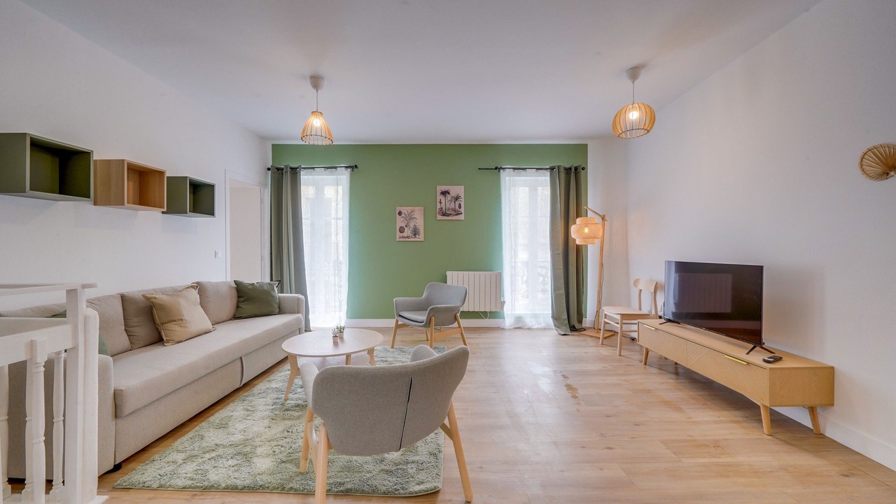 Photo of Livingroom in Saint-Bruno - Saint-Victor
