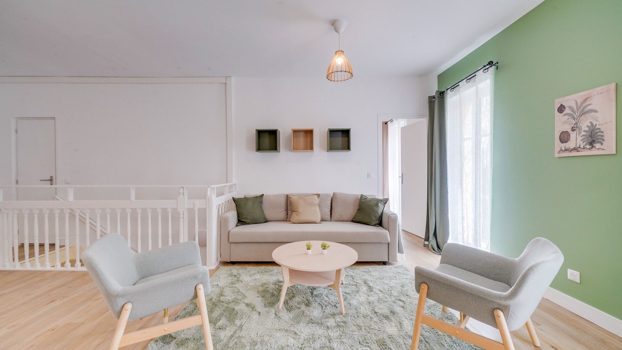 Photo of Livingroom in Saint-Bruno - Saint-Victor