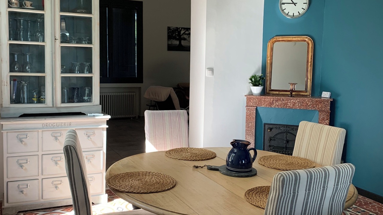 Photo of Others in Rousson