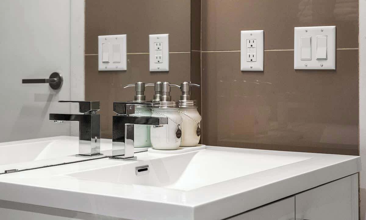 Photo of Bathroom in Connaught