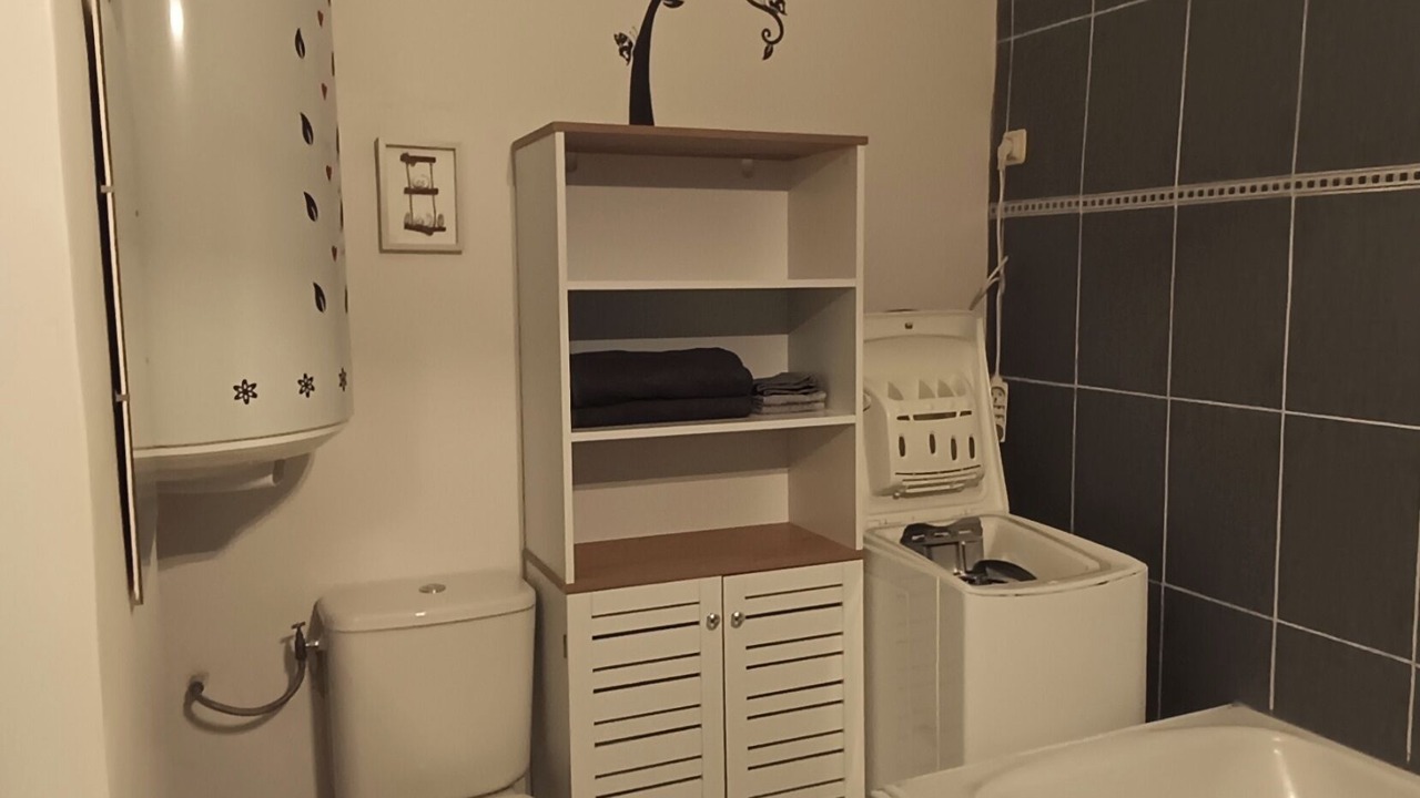 Photo of Bathroom in Liberation