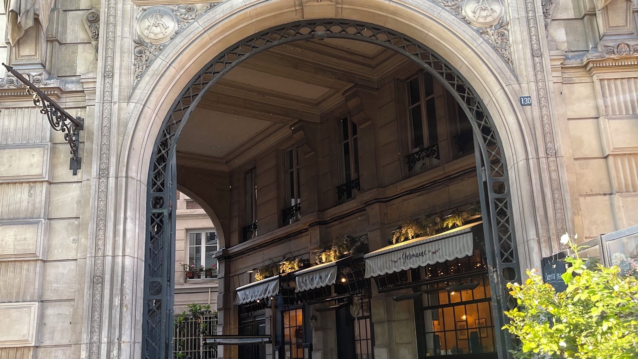 Photo of Others in Quartier de la Monnaie