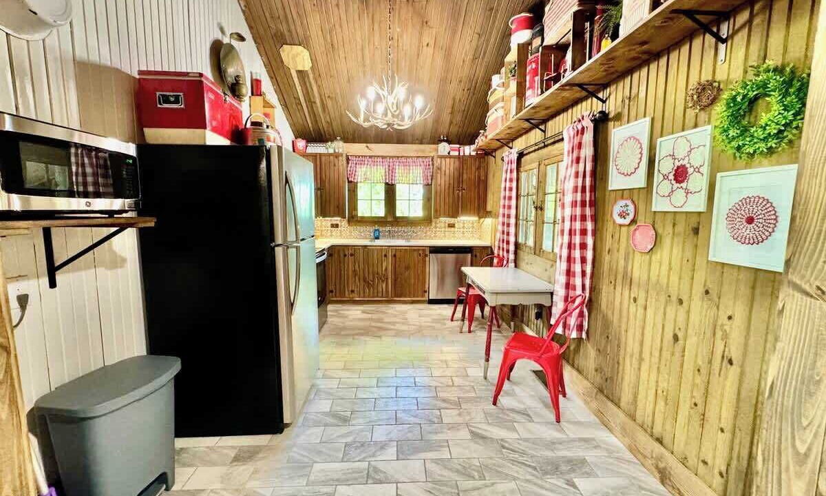 Photo of Kitchen in Tahlequah