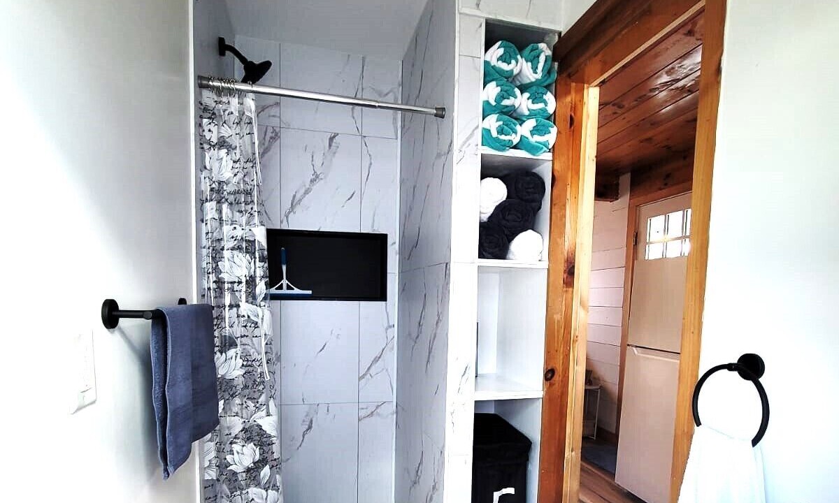 Photo of Bathroom in Sequatchie