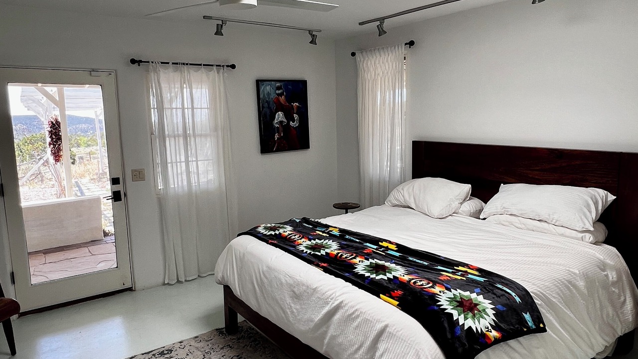 Photo of Bedroom in Canoncito