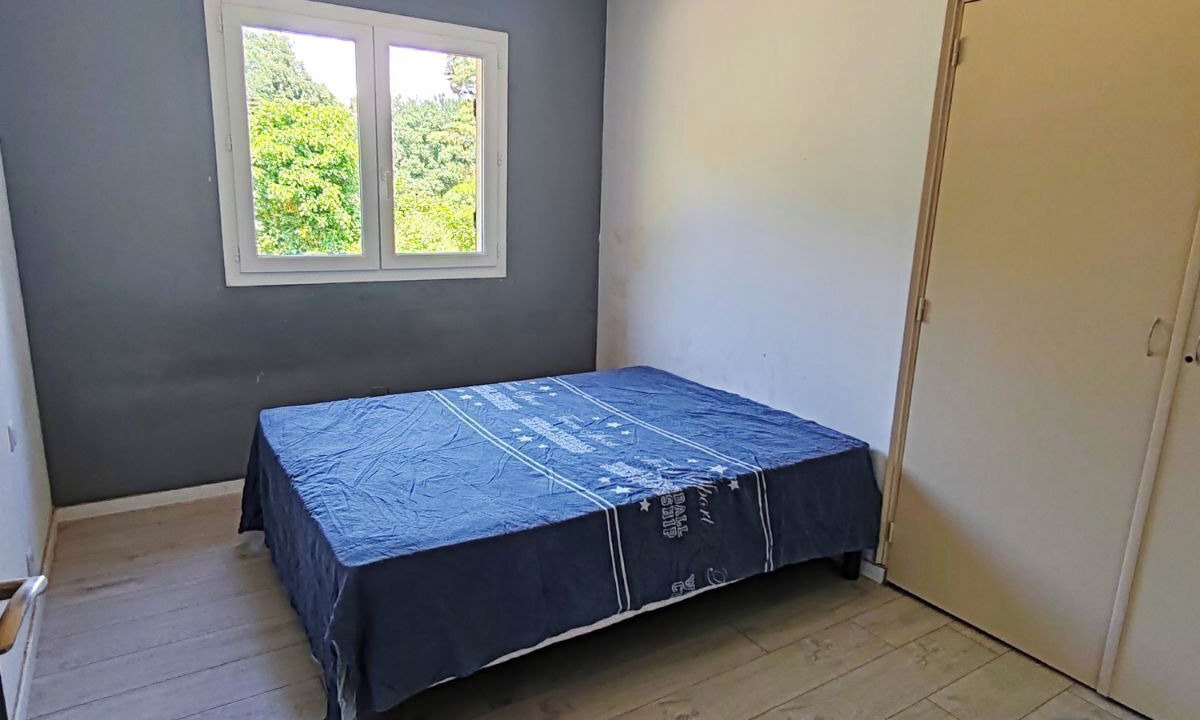 Photo of Bedroom in Sorgues