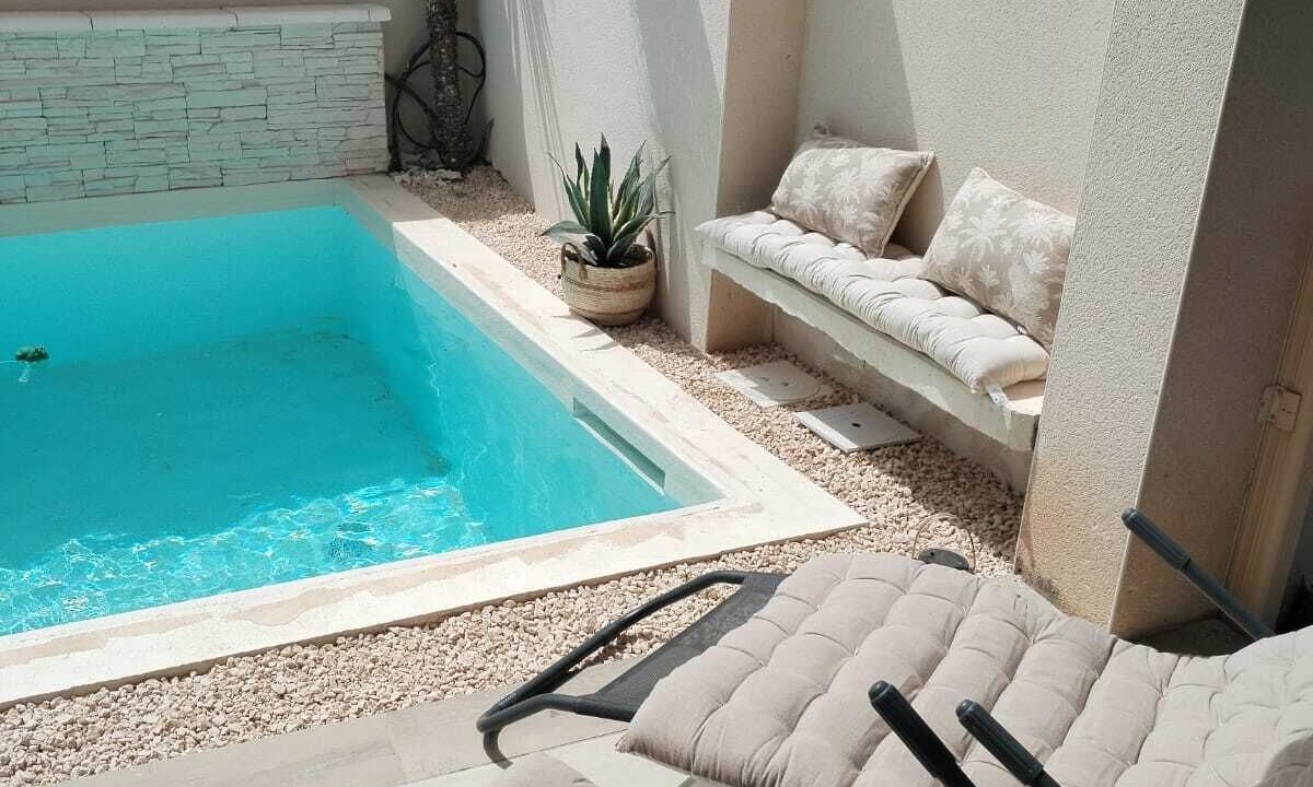 Photo of Outdoor in Pont-Saint-Esprit