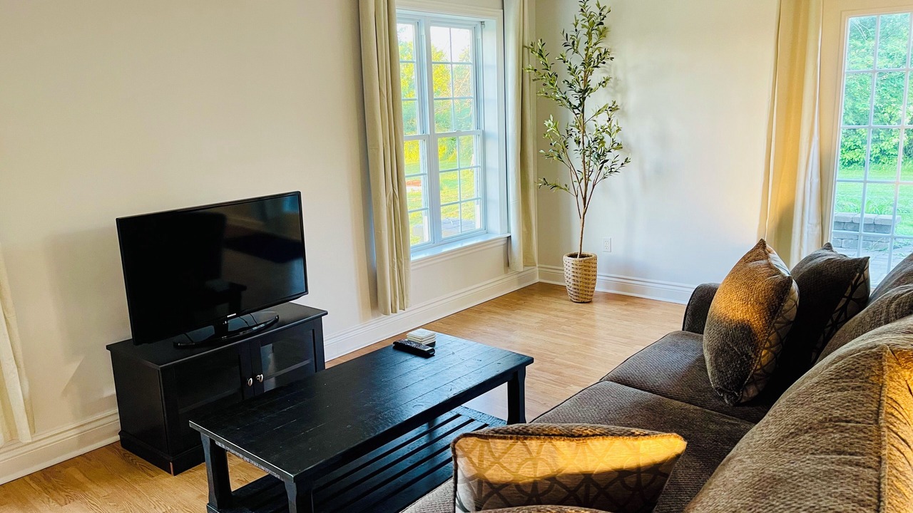 Photo of Livingroom in Prince Edward