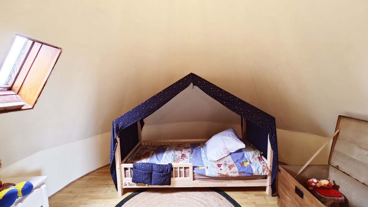 Photo of Bedroom in Morlaix
