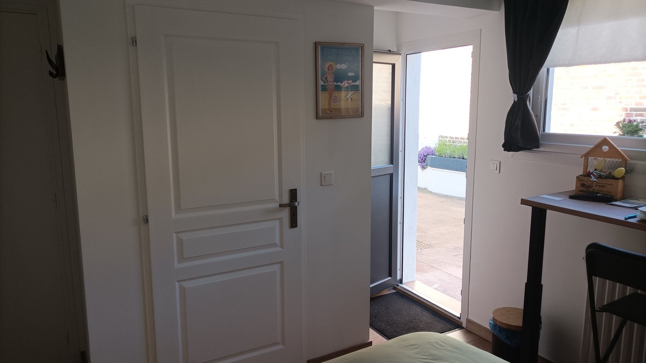 Photo of Bedroom in Friville-Escarbotin