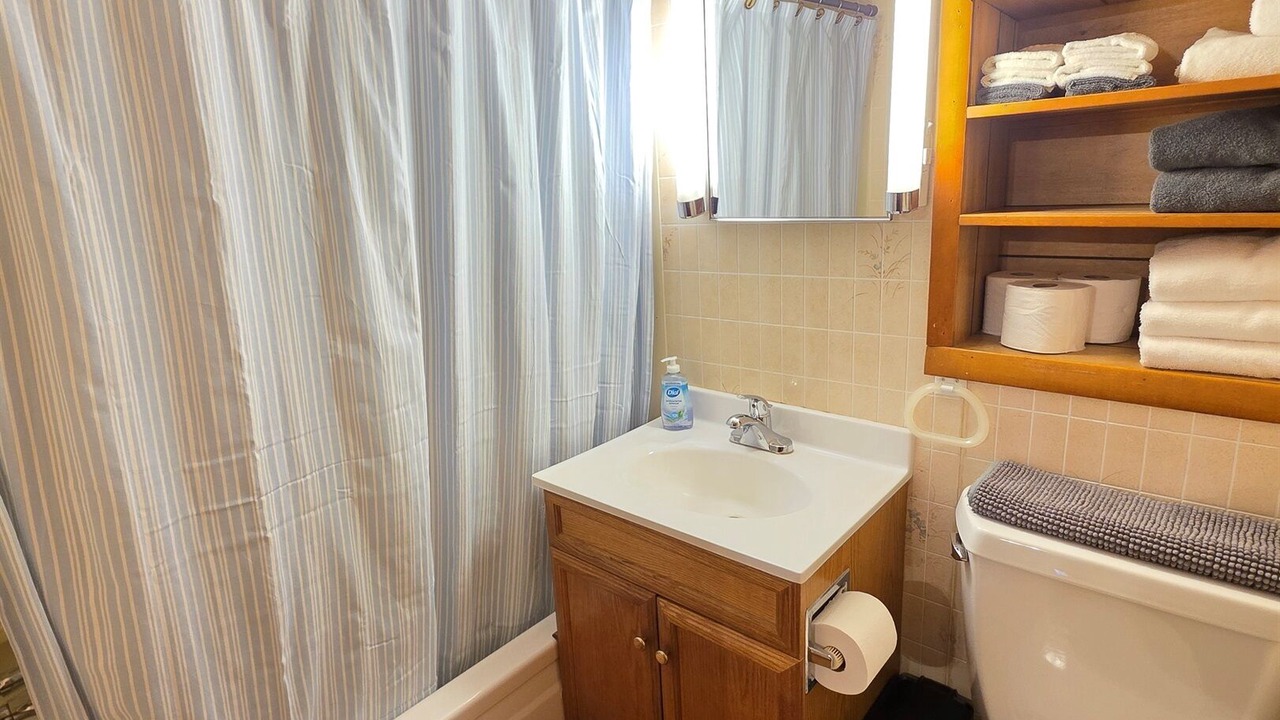 Photo of Bathroom in Baldwin