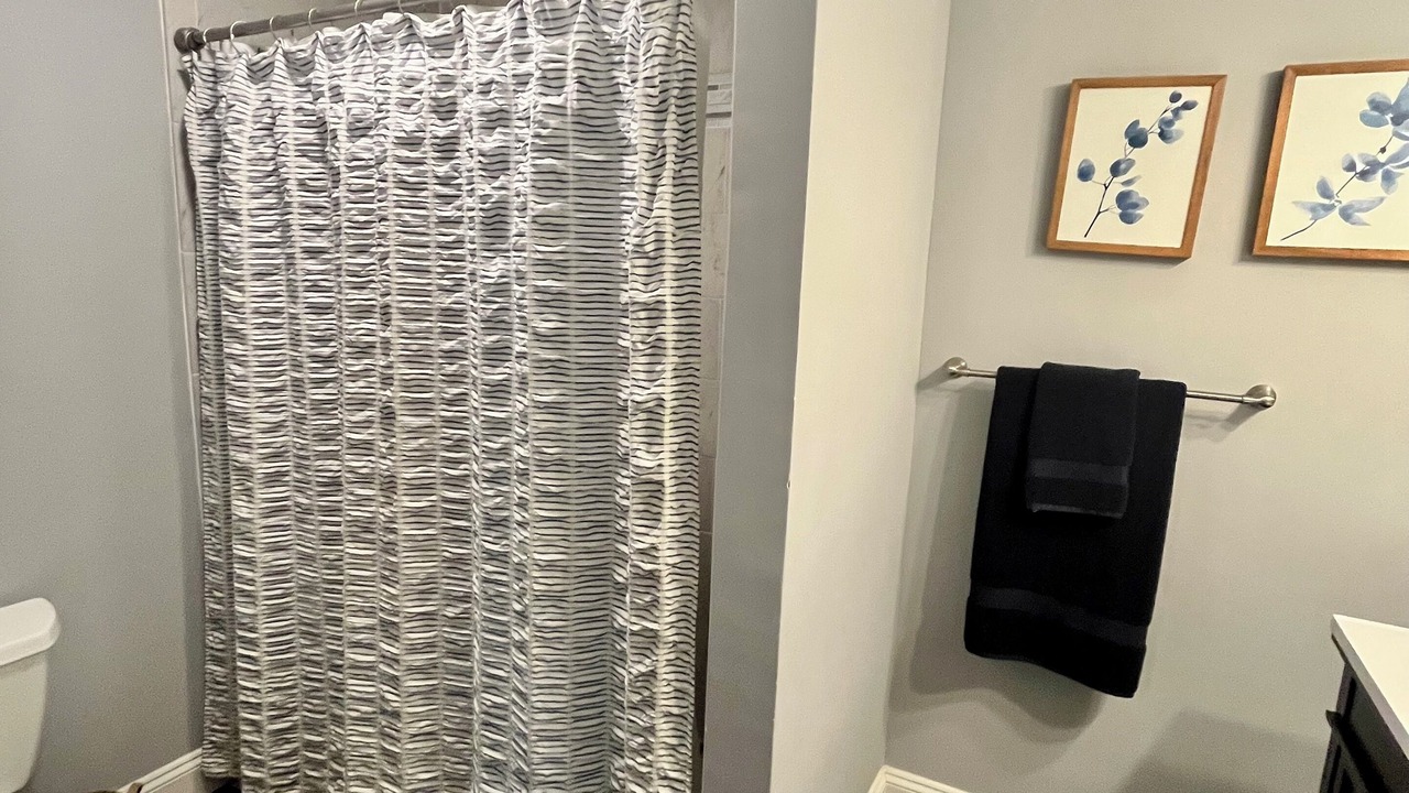 Photo of Bathroom in Arundel on the Bay