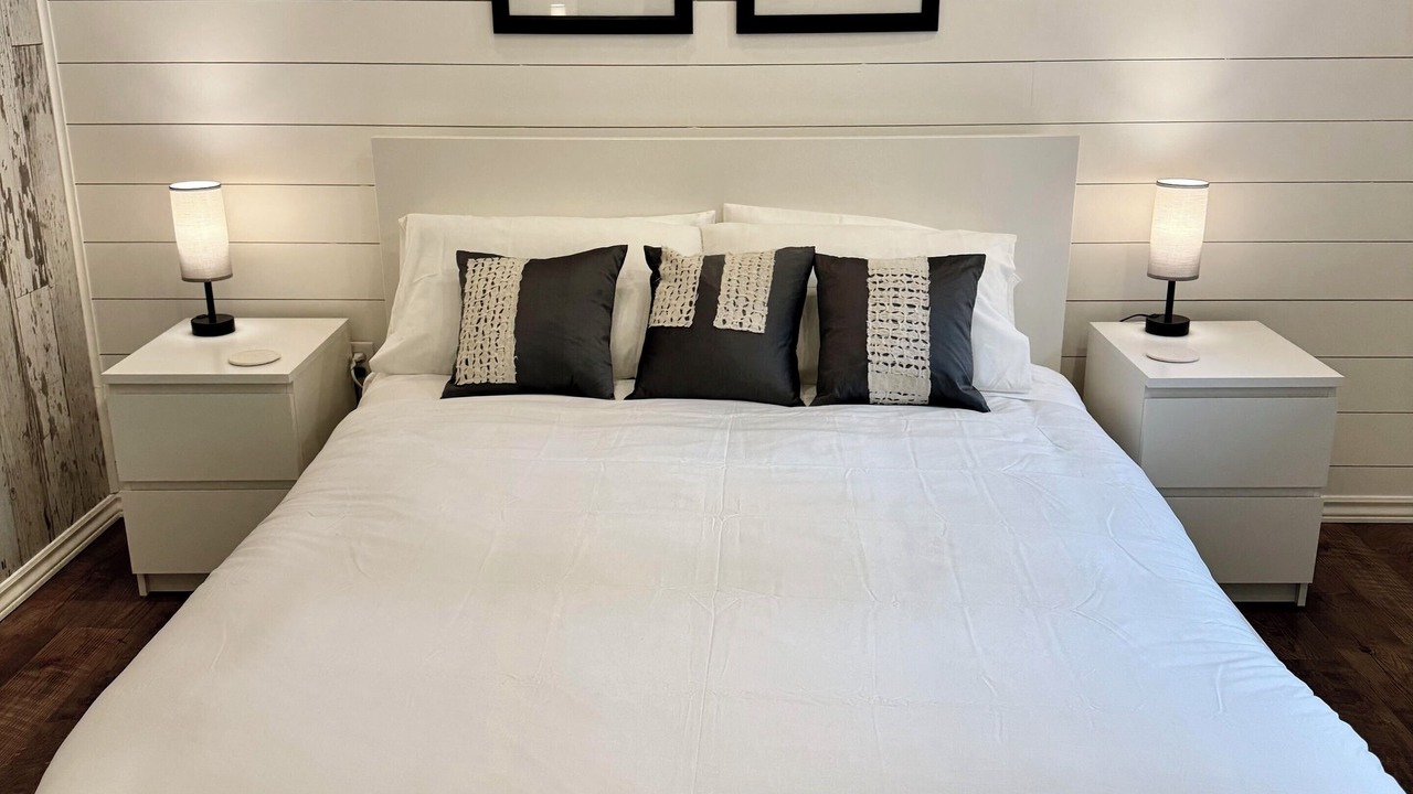 Photo of Bedroom in Kincardine