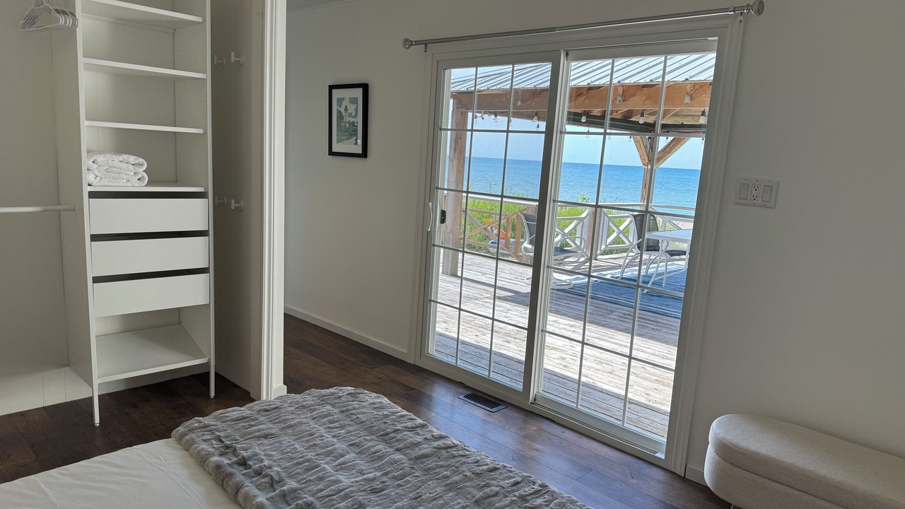 Photo of Bedroom in Kincardine