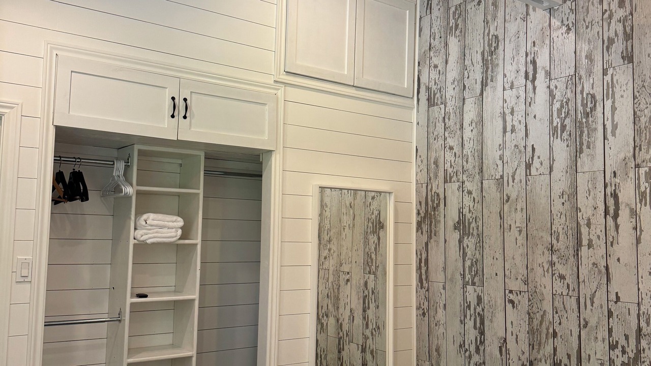 Photo of Bedroom in Kincardine