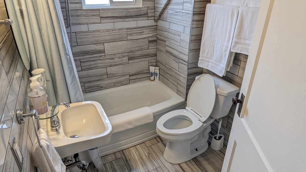 Photo of Bathroom in Algoma District