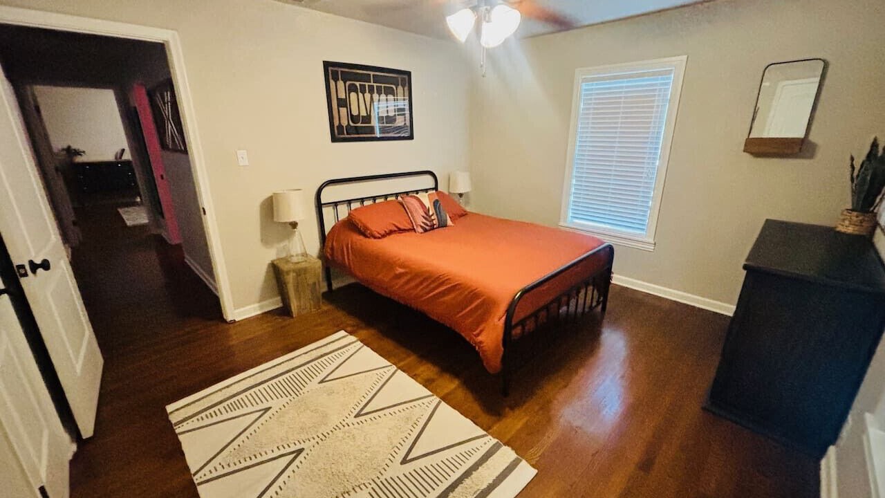 Photo of Bedroom in Weatherford