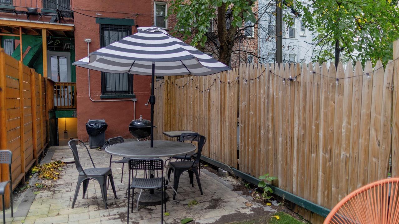 Photo of Outdoor in Downtown Brooklyn