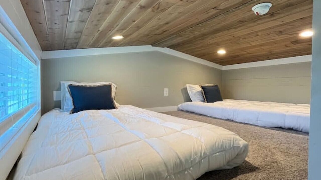 Photo of Bedroom in Knox County