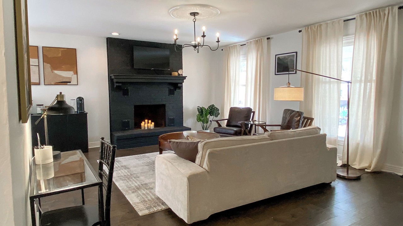Photo of Livingroom in Fayetteville