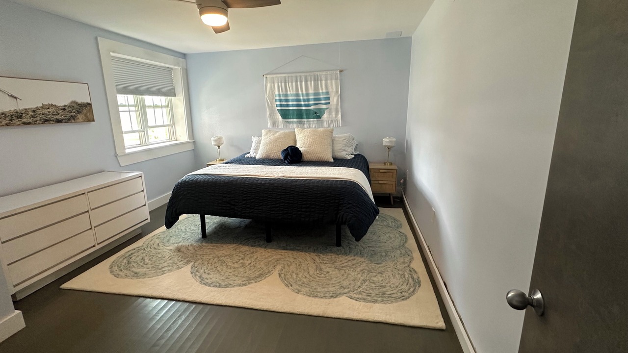 Photo of Bedroom in Duxbury