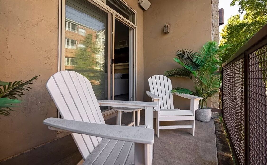 Photo of Patio Balcony in Uptown