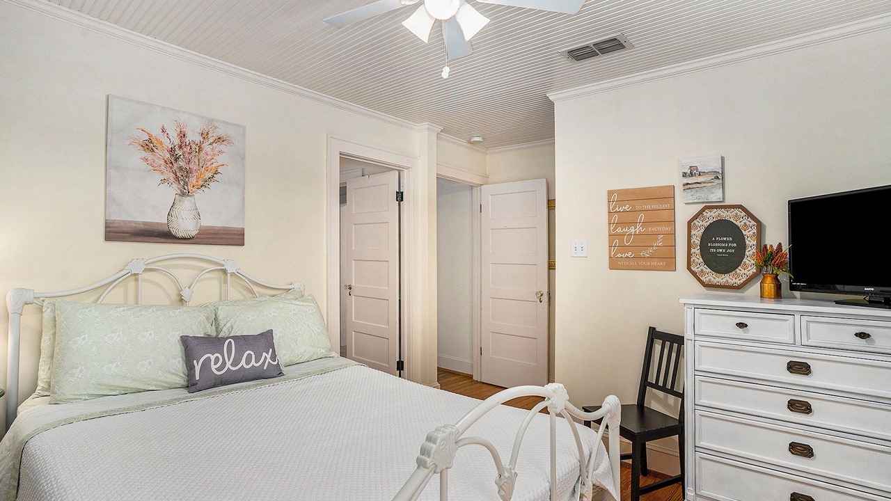 Photo of Bedroom in Morgan