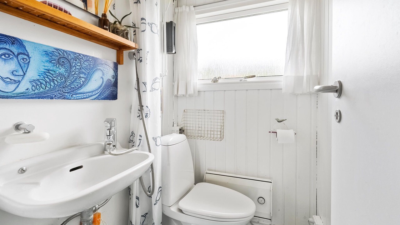 Photo of Bathroom in Faaborg