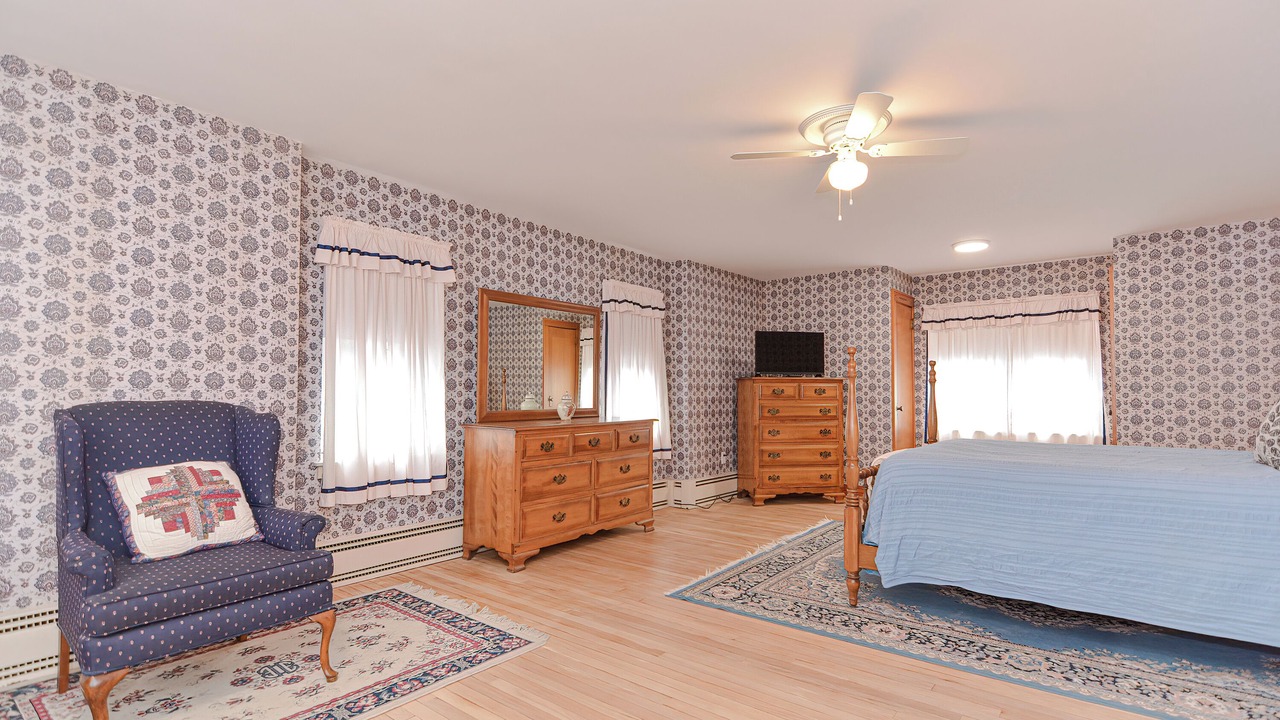 Photo of Bedroom in Adams