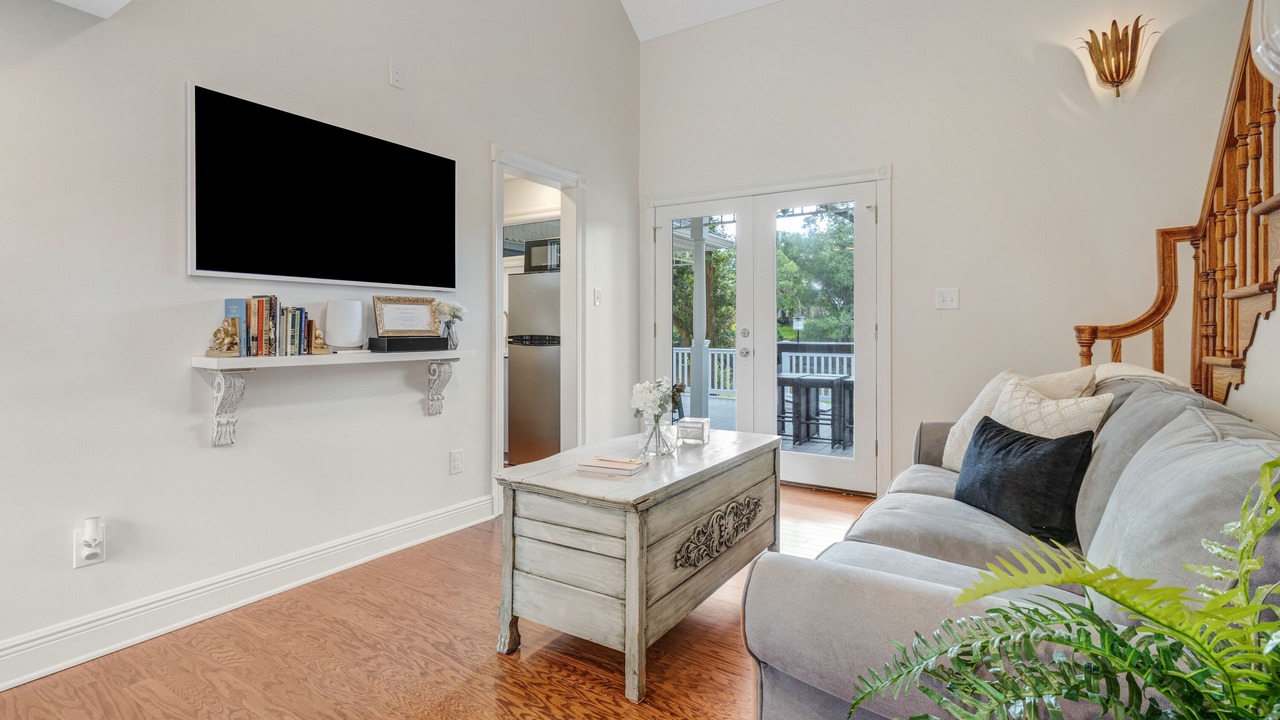 Photo of Livingroom in Lafayette