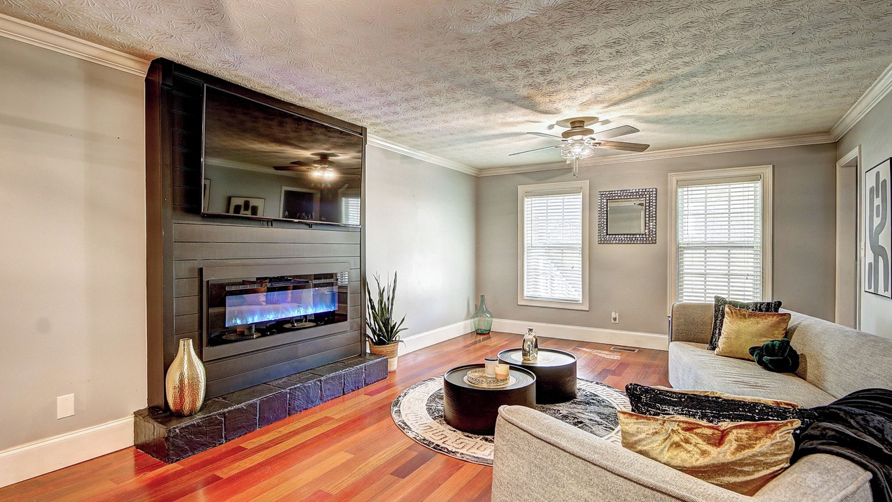 Photo of Livingroom in Douglasville