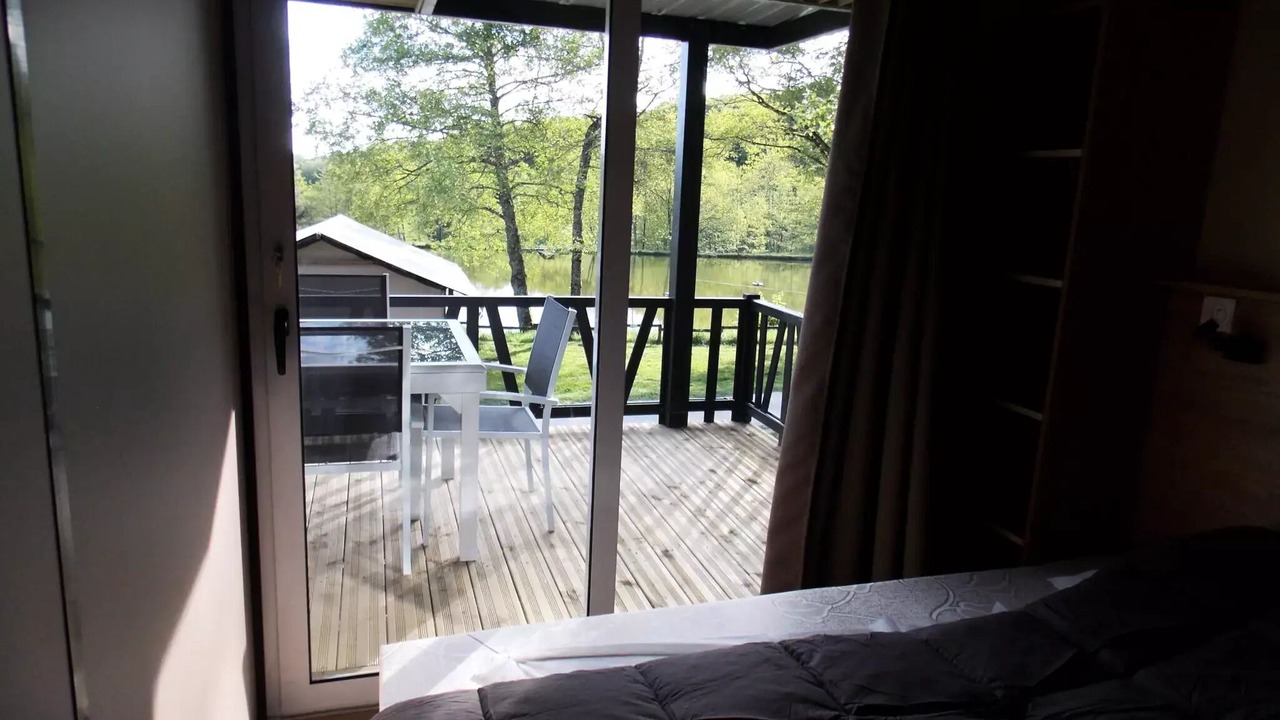 Photo of Bedroom in Saint-Leger-de-Fougeret
