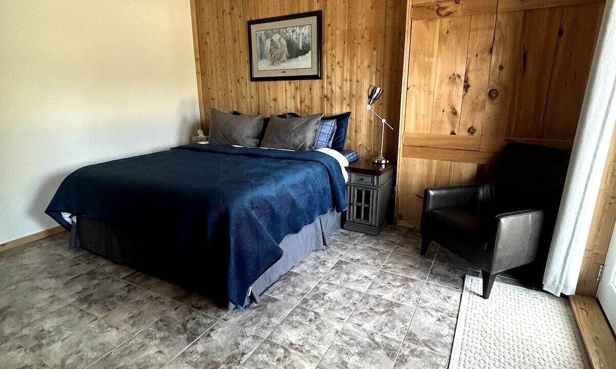 Photo of Bedroom in Manitoulin District
