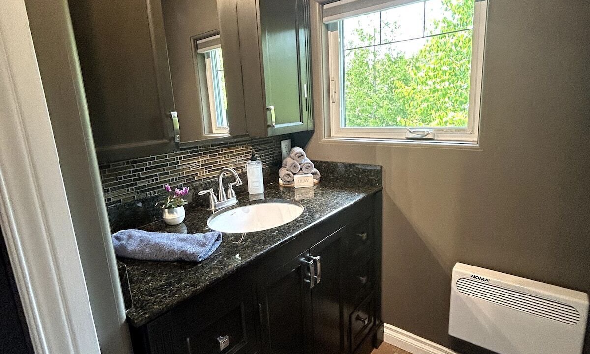 Photo of Bathroom in Manitoulin District