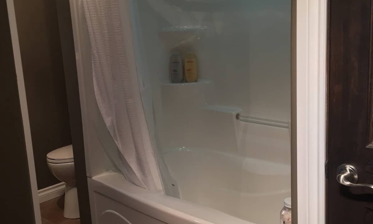Photo of Bathroom in Manitoulin District