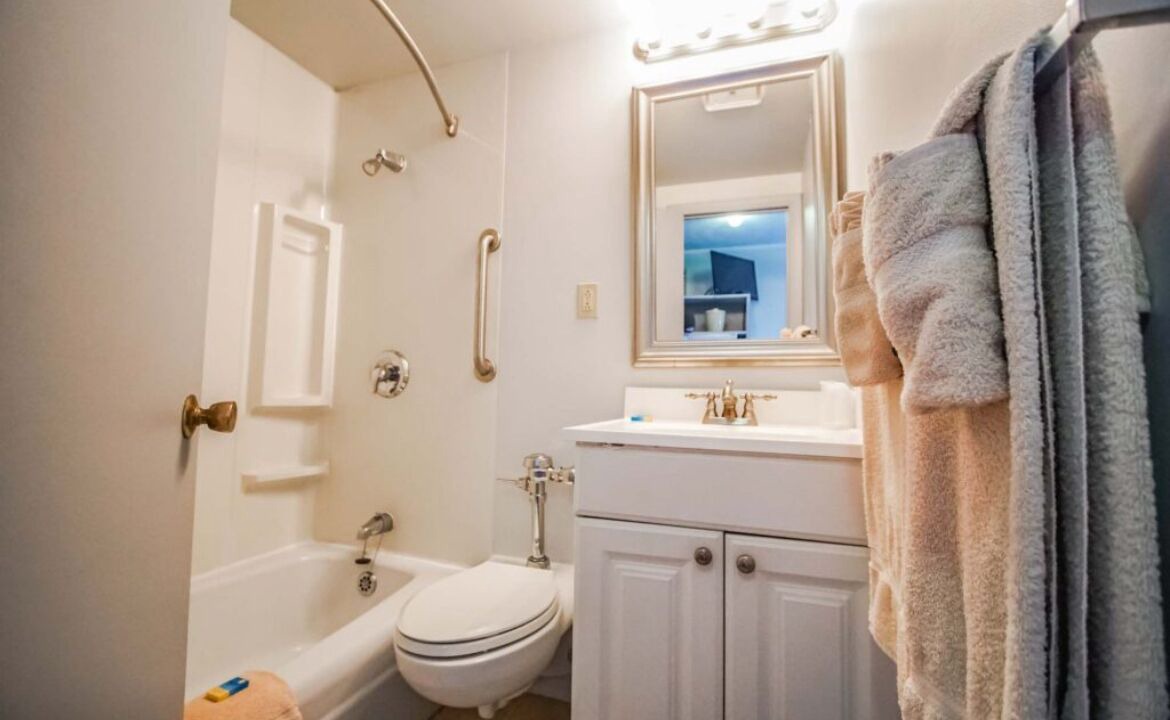 Photo of Bathroom in Tisbury
