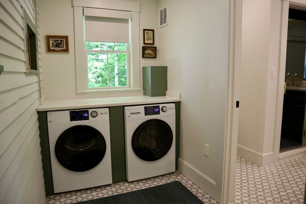 Photo of Others in Hebron