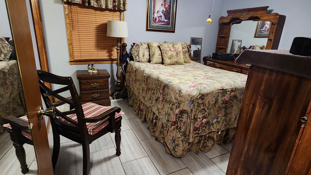 Photo of Bedroom in Cottondale