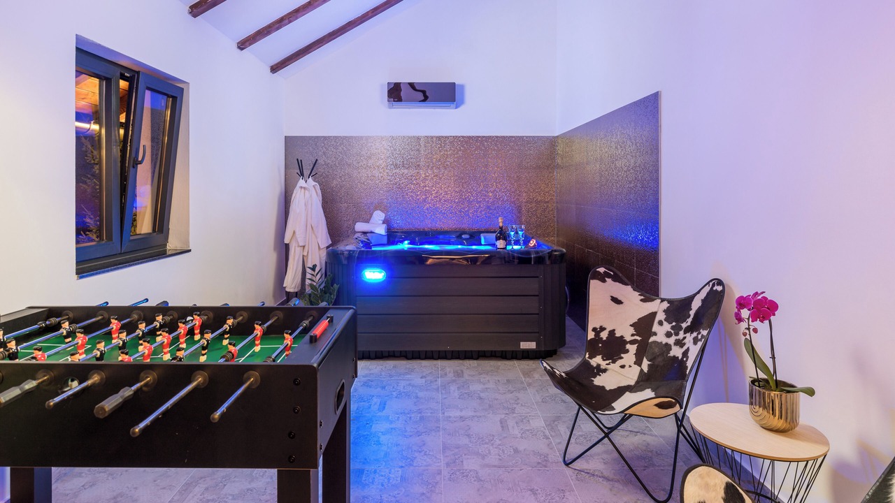 Photo of Bedroom in Fuzine
