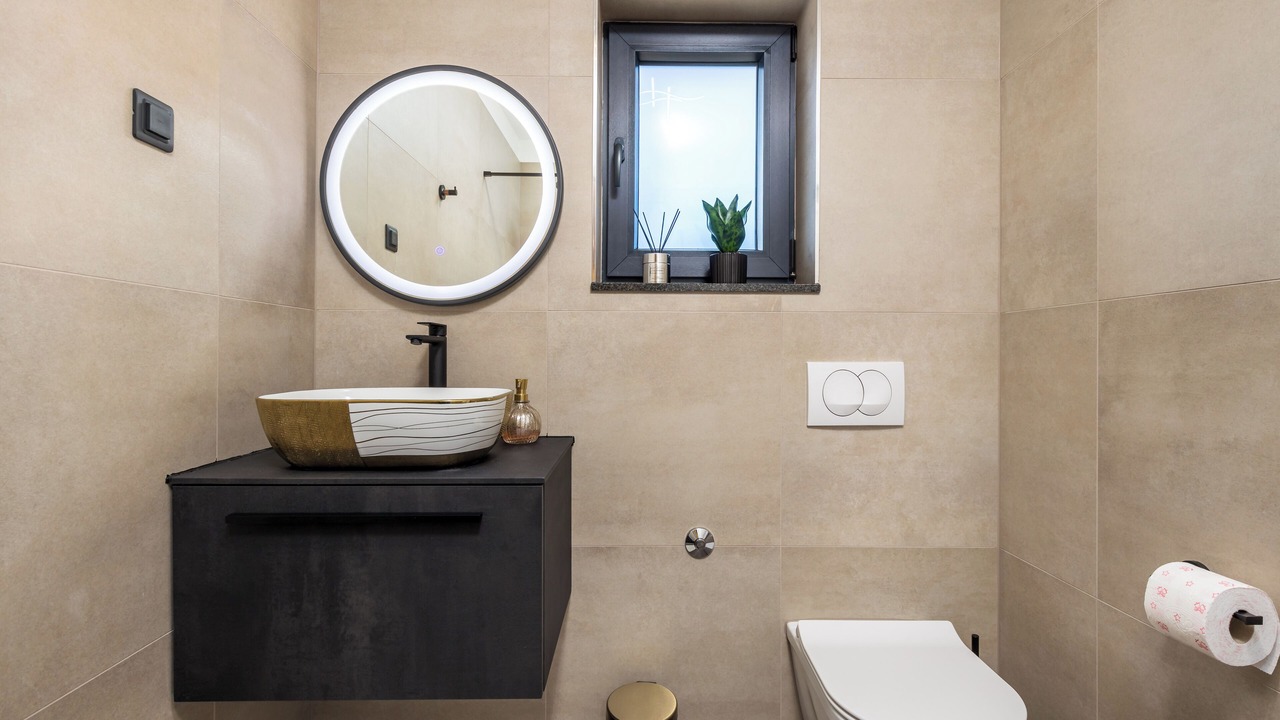 Photo of Bathroom in Fuzine