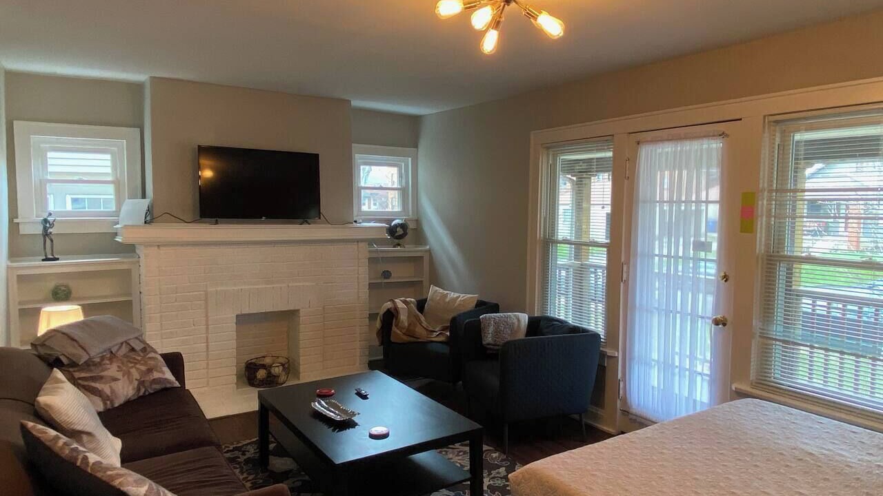 Photo of Livingroom in Grandview Heights