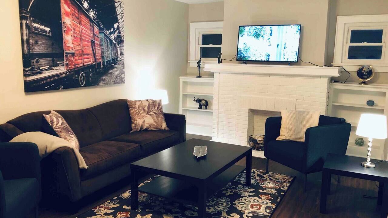 Photo of Livingroom in Grandview Heights