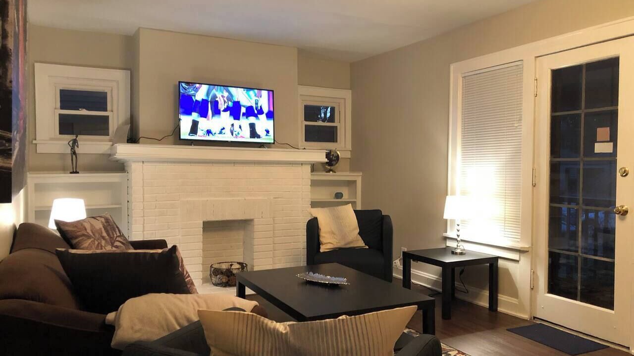 Photo of Livingroom in Grandview Heights