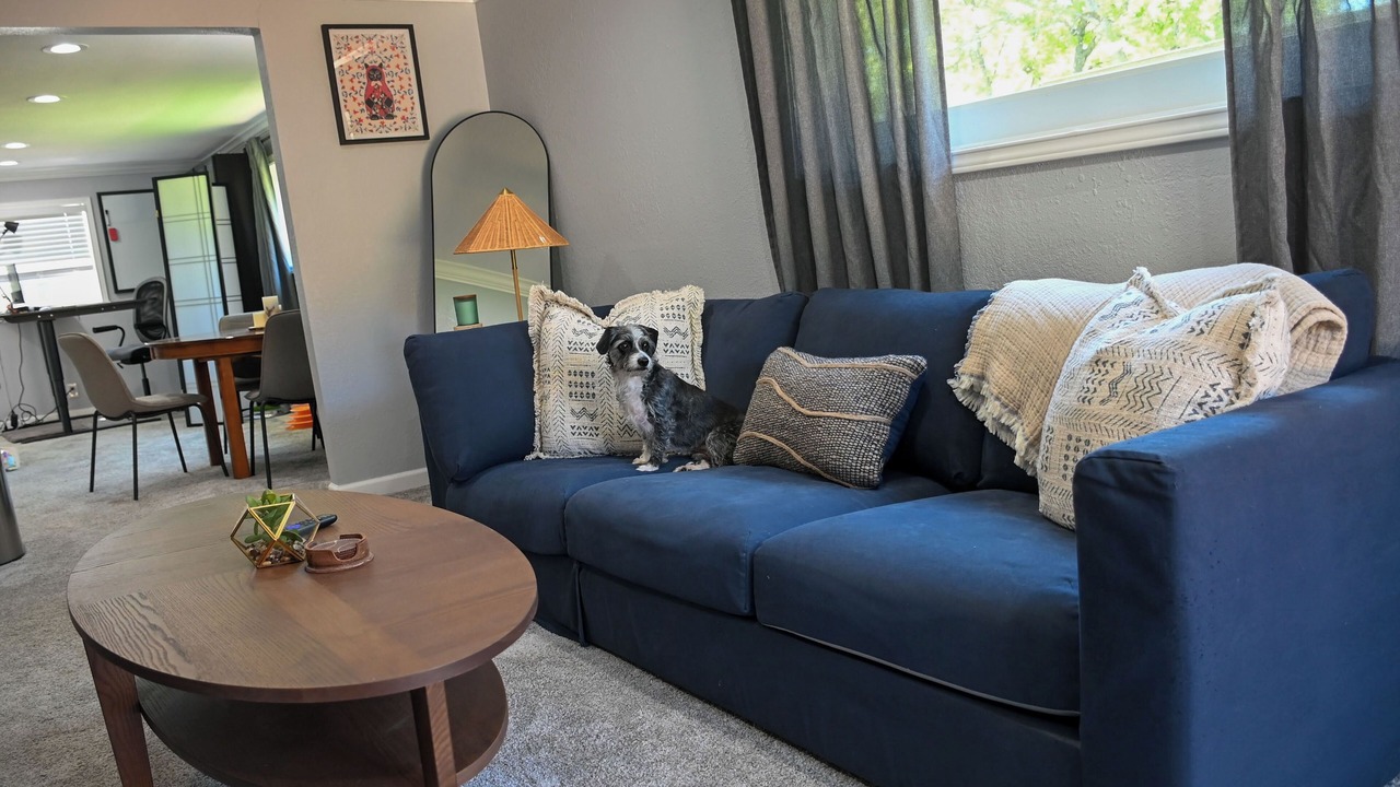 Photo of Livingroom in Richland Hills