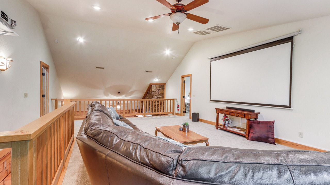 Photo of Livingroom in Rogers
