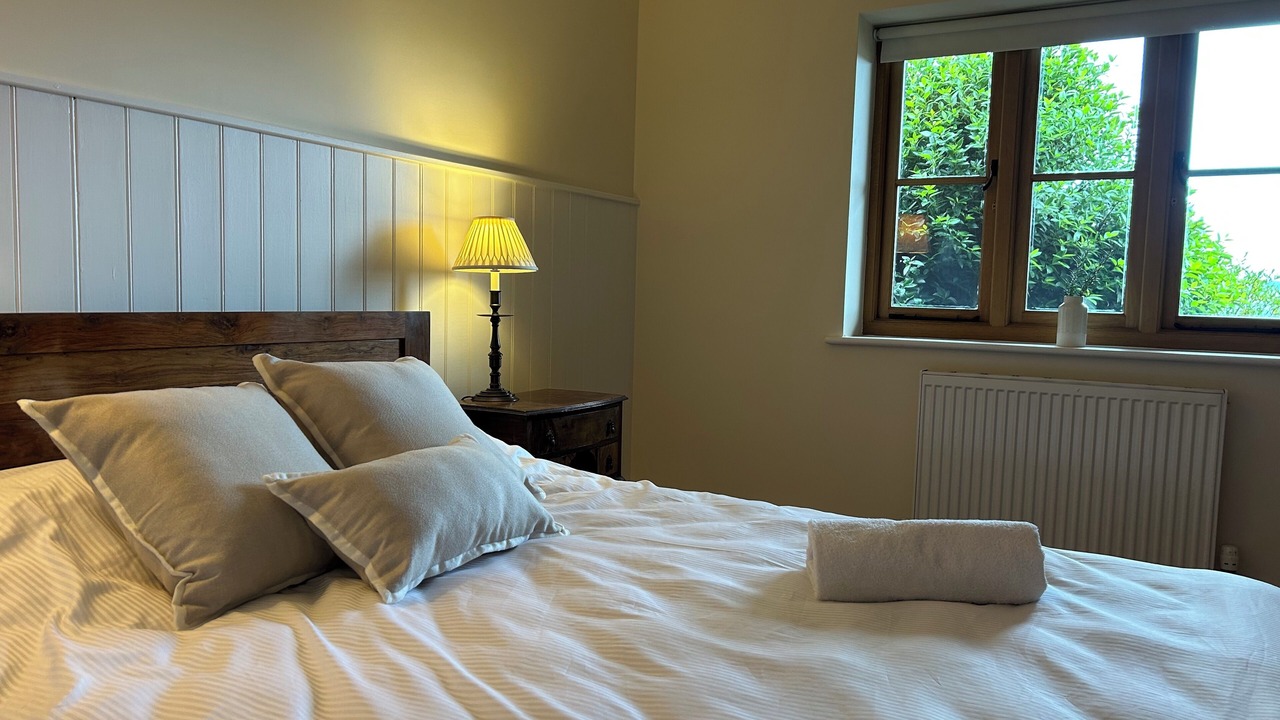 Photo of Bedroom in North Cadbury
