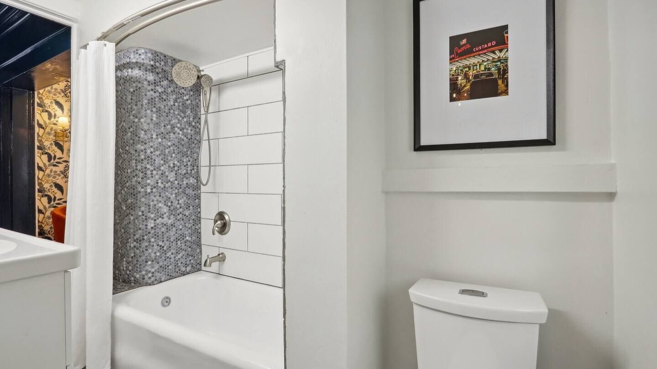 Photo of Bathroom in Northpoint