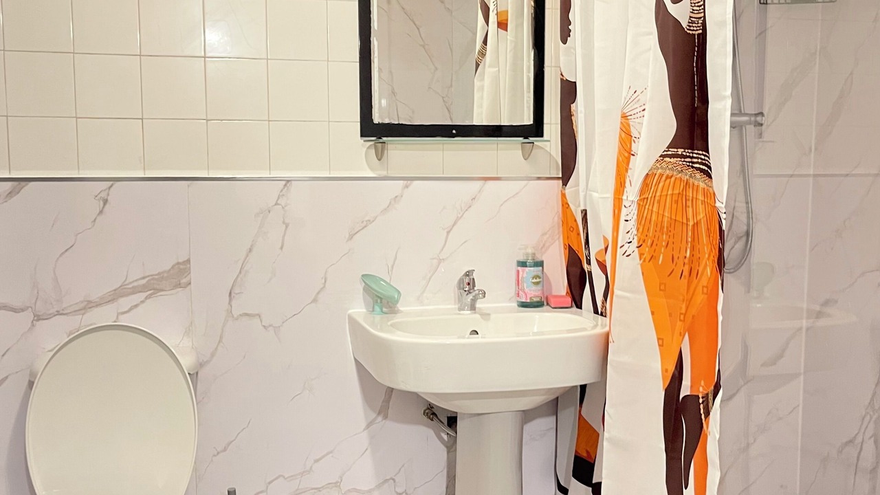 Photo of Bathroom in Redbridge